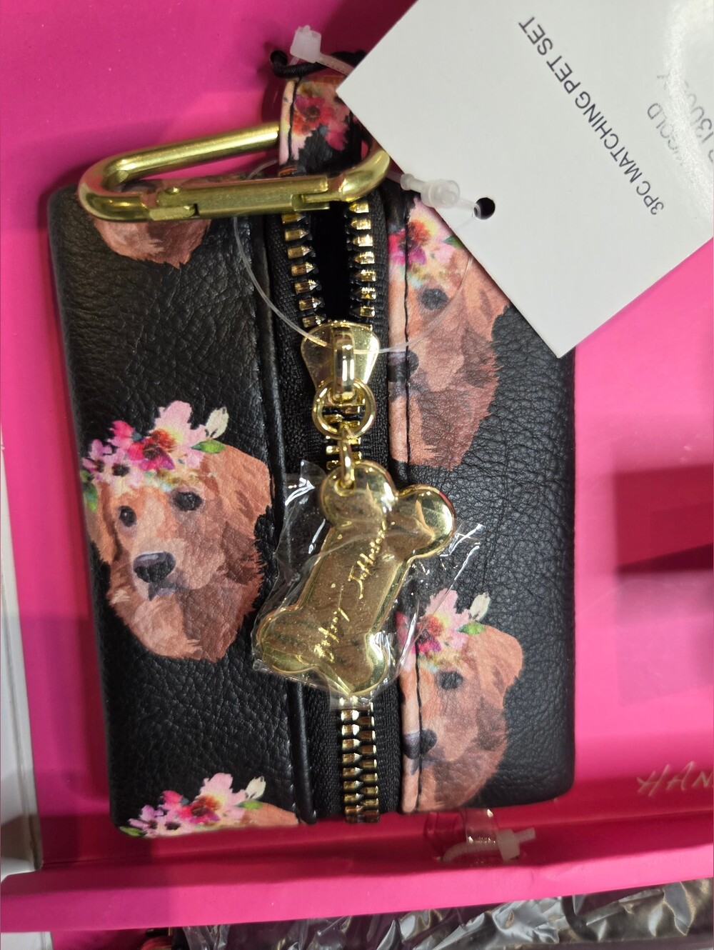 Betsey Johnson 3 Piece Pet Set! - Picture 3 of 4